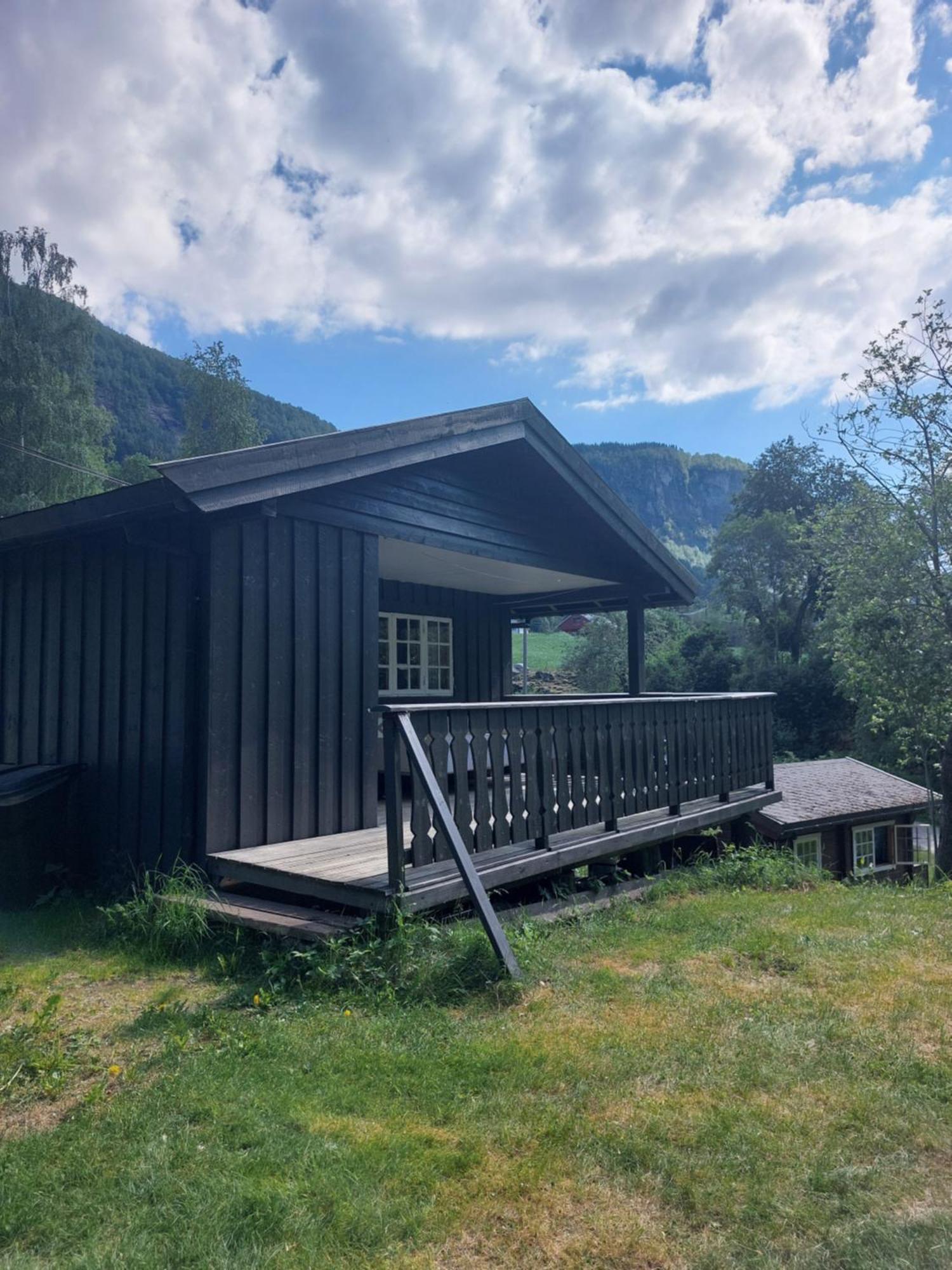 Eidsdal Camping og Feriehus Exterior foto