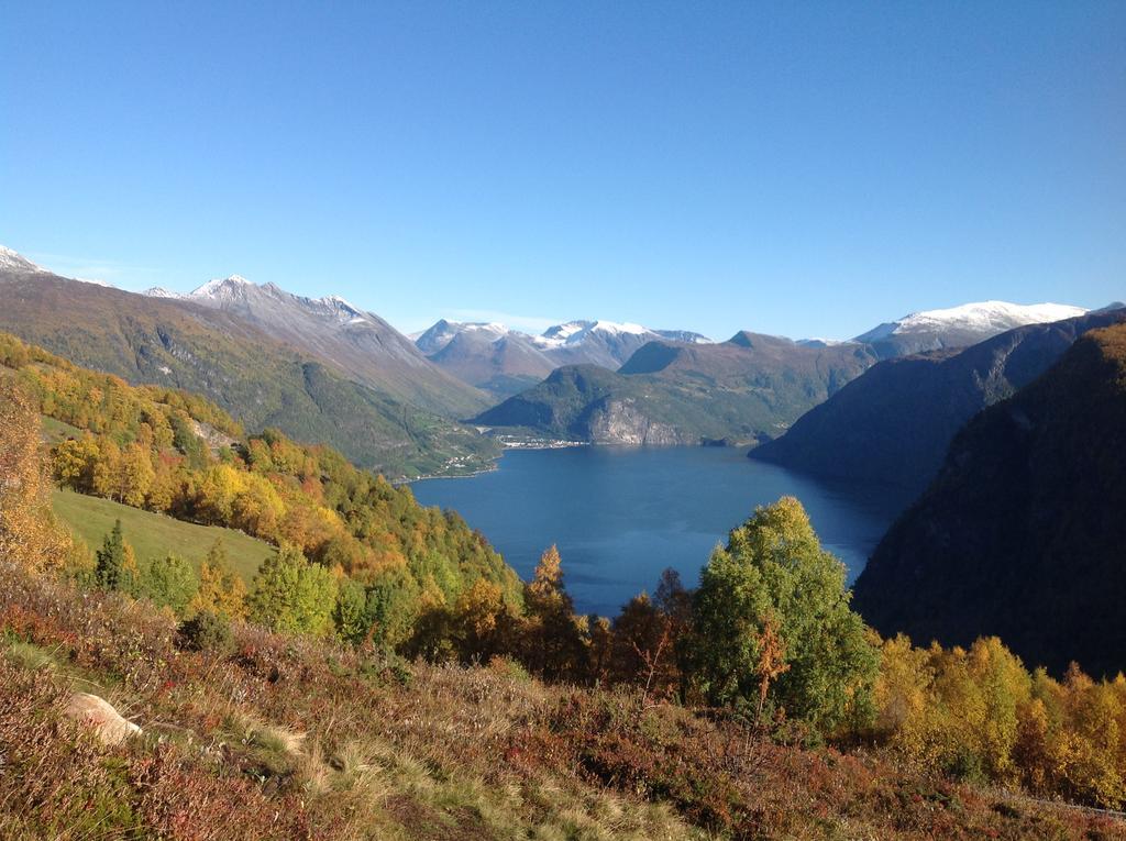 Eidsdal Camping og Feriehus Exterior foto